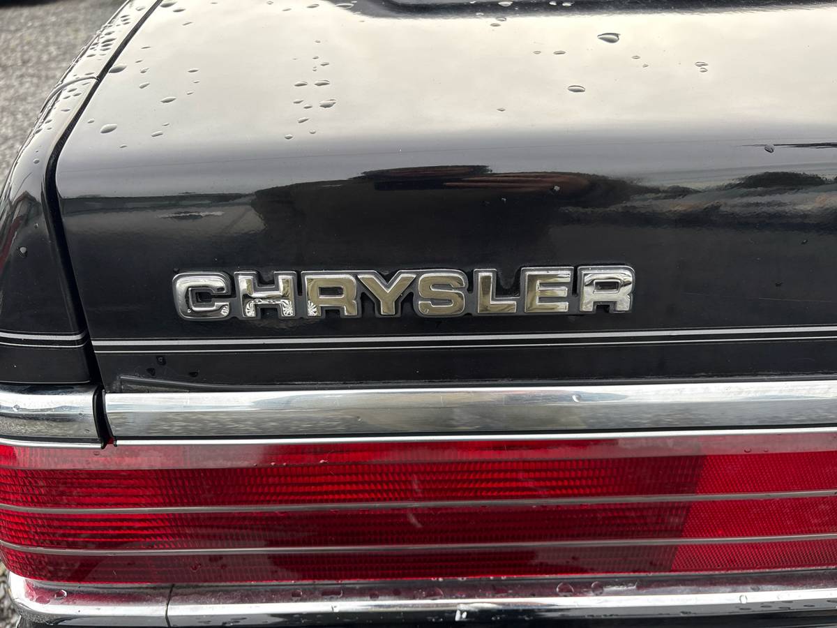Chrysler-new-yorker-1987-black-8