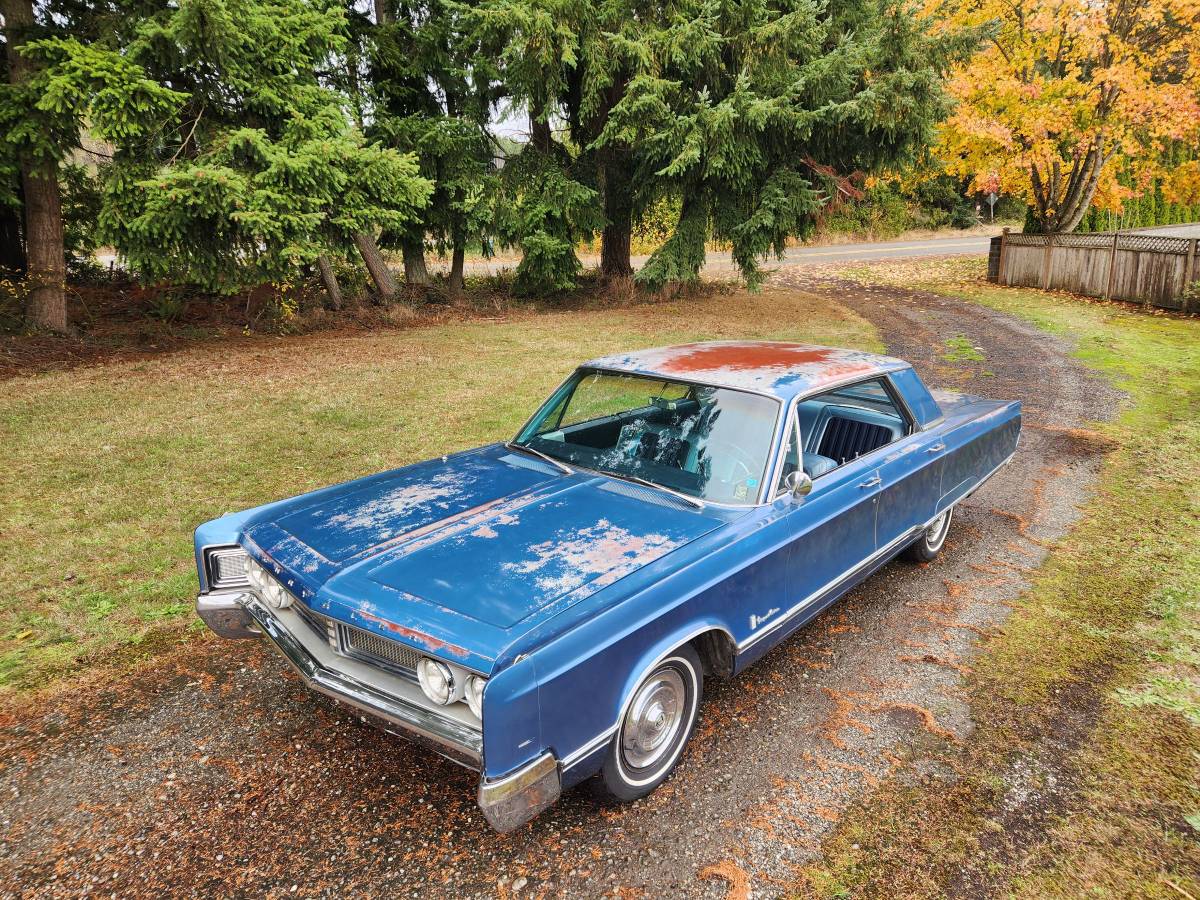 Chrysler-newport-1967-blue-4