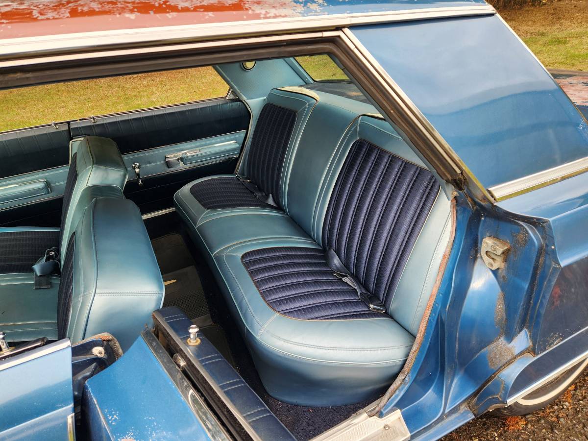 Chrysler-newport-1967-blue-9