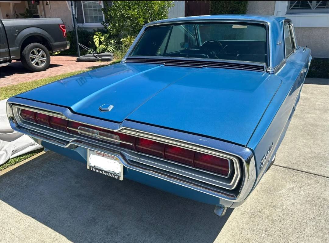 Chrysler-newyorker-1966-blue-15