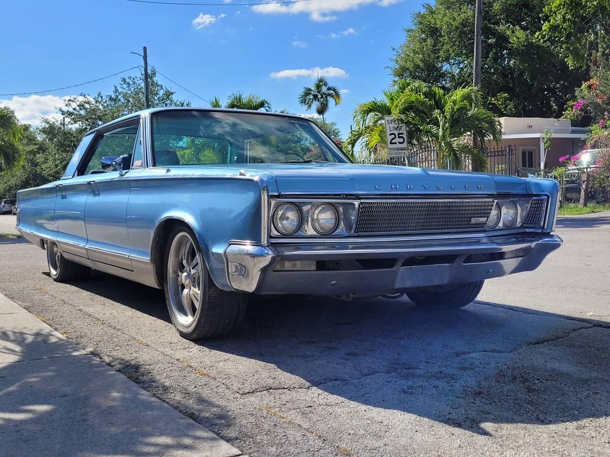 Chrysler-newyorker-1966-blue-5