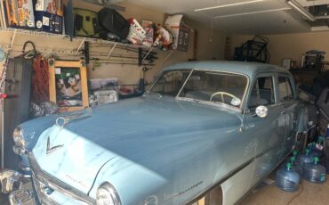 Chrysler-saratoga-1951-blue-1