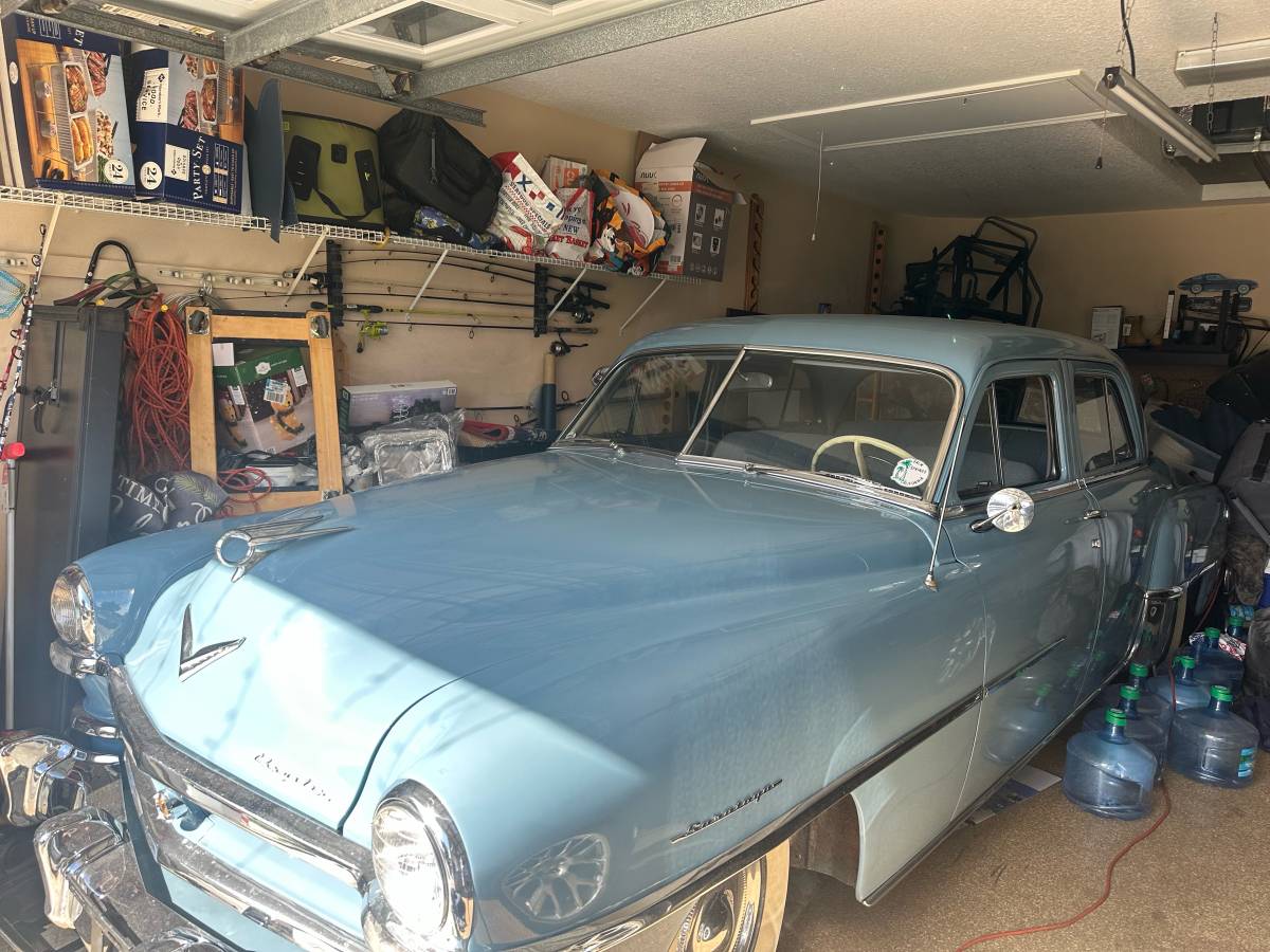 Chrysler-saratoga-1951-blue-1