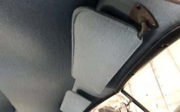 Chrysler-saratoga-1951-blue-16