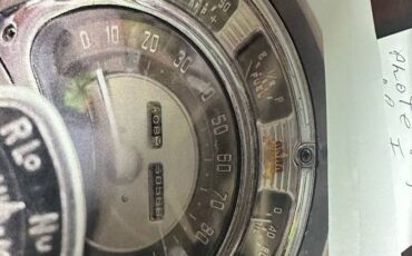 Chrysler-saratoga-1951-blue-2