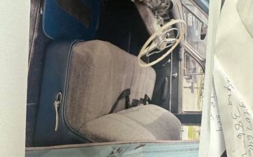 Chrysler-saratoga-1951-blue-4