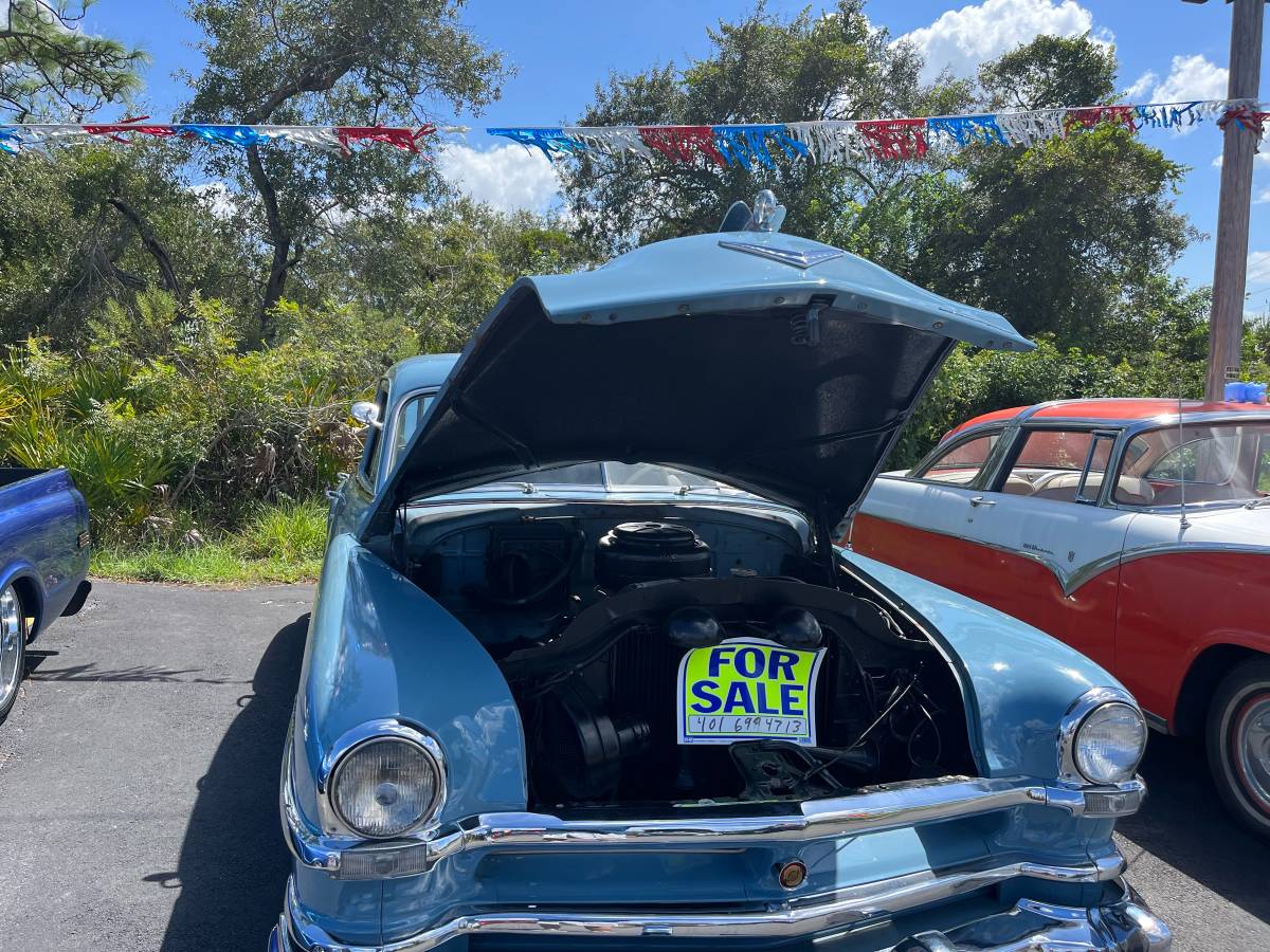 Chrysler-saratoga-1951-blue-7