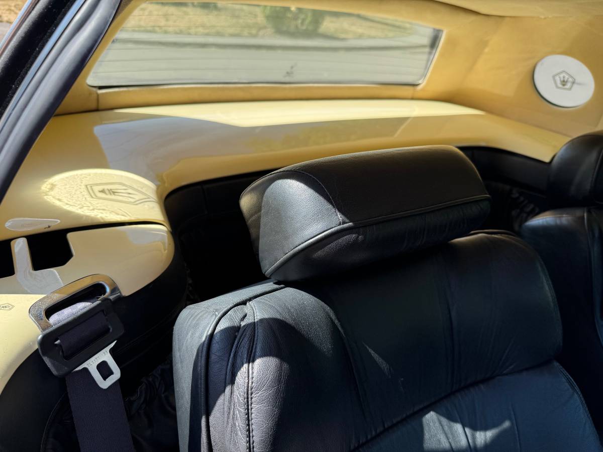 Chrysler-tc-by-maserati-1991-yellow-2