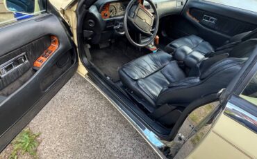 Chrysler-tc-by-maserati-1991-yellow-7