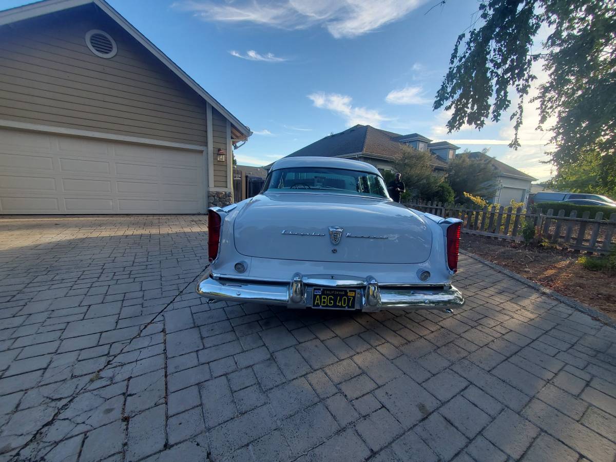 Chrysler-windsor-1955-grey-21