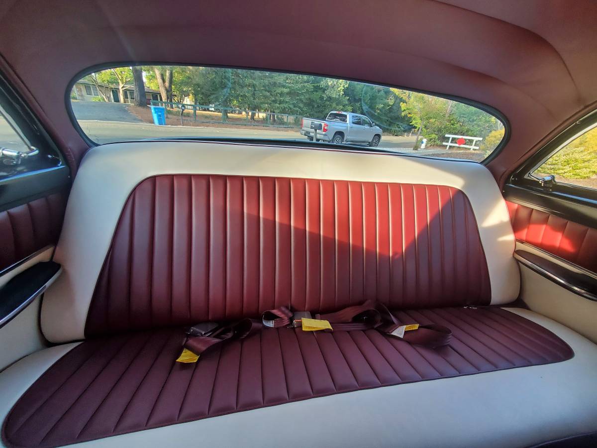 Chrysler-windsor-1955-grey-27