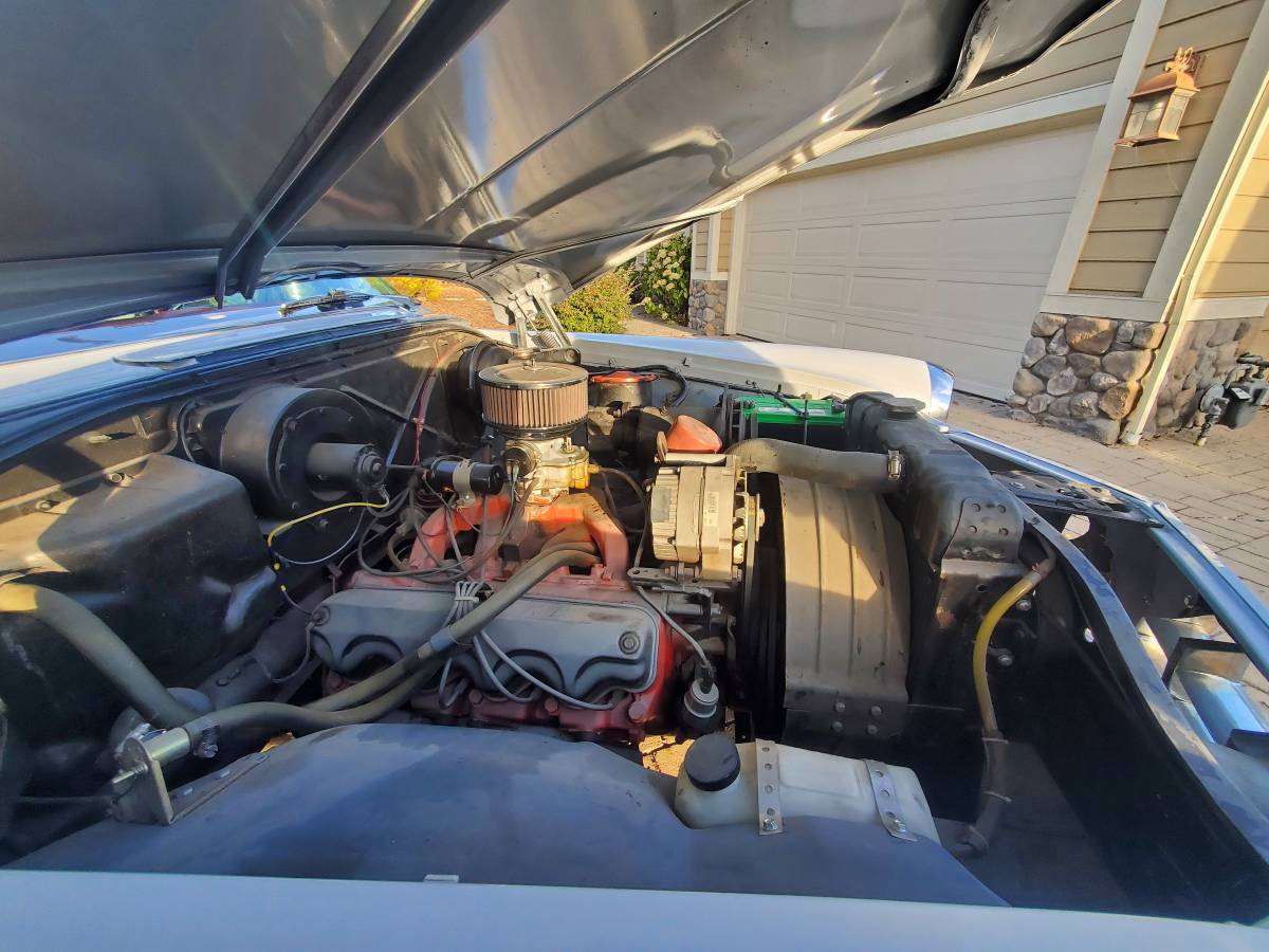 Chrysler-windsor-1955-grey-30