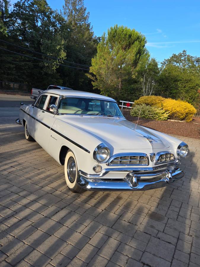Chrysler-windsor-1955-grey-32