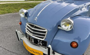 Citroen-1971-coupe-11