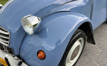 Citroen-1971-coupe-12