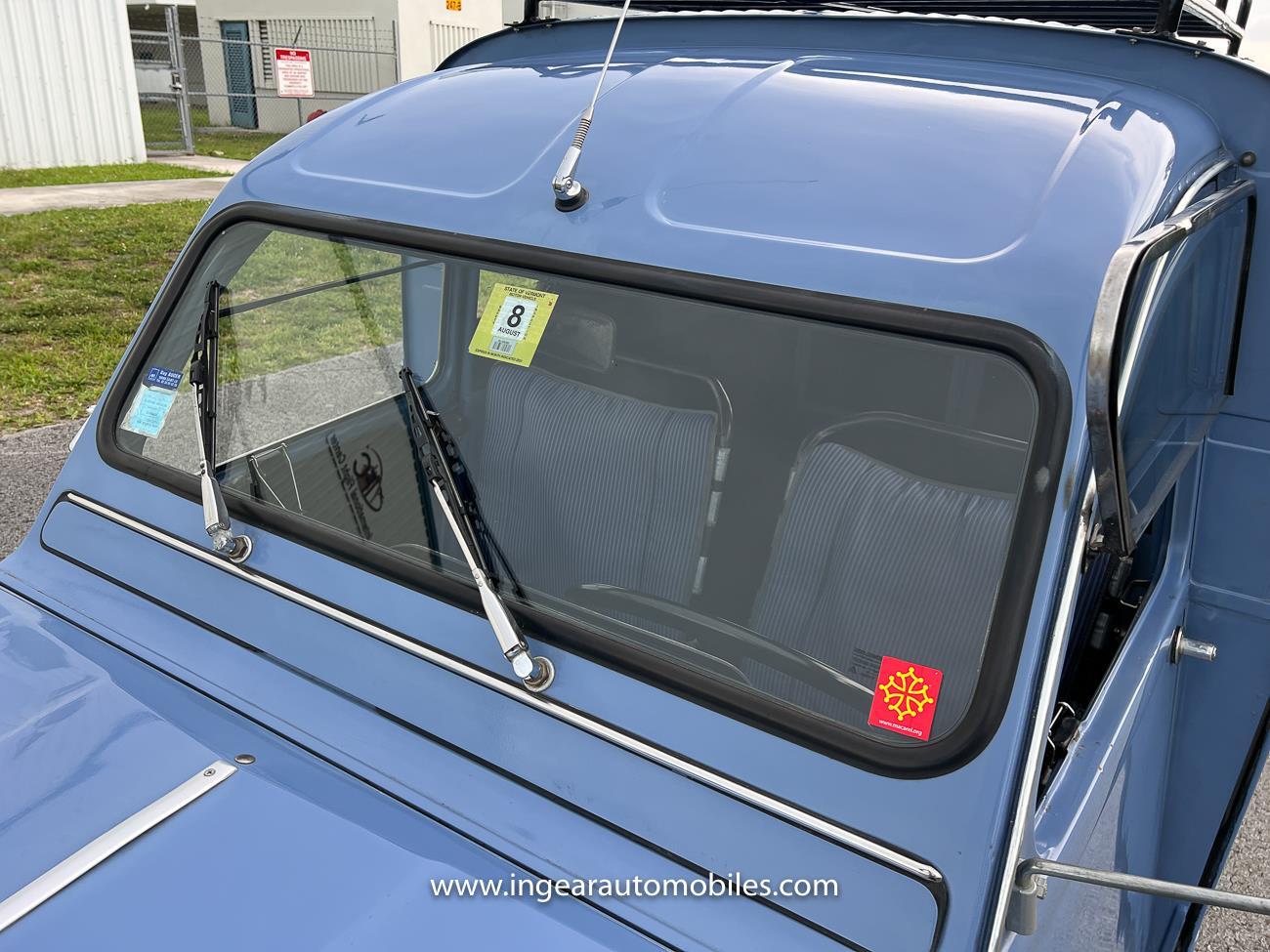 Citroen-1971-coupe-14