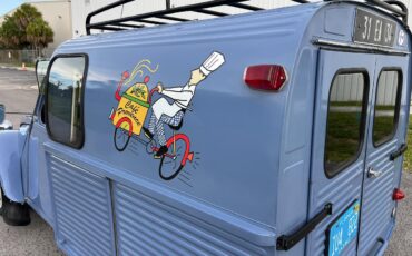 Citroen-1971-coupe-22