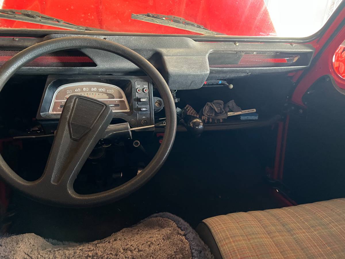 Citroen-2-cv-1989-red-10