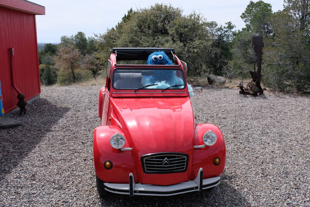 Citroen-2-cv-1989-red-3