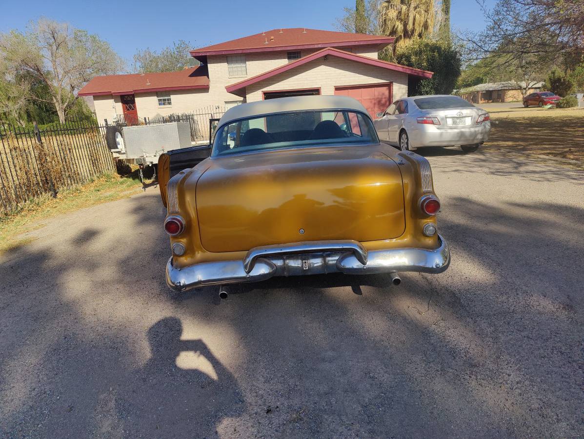 Contact-chieftain-hardtop-1955-custom-11