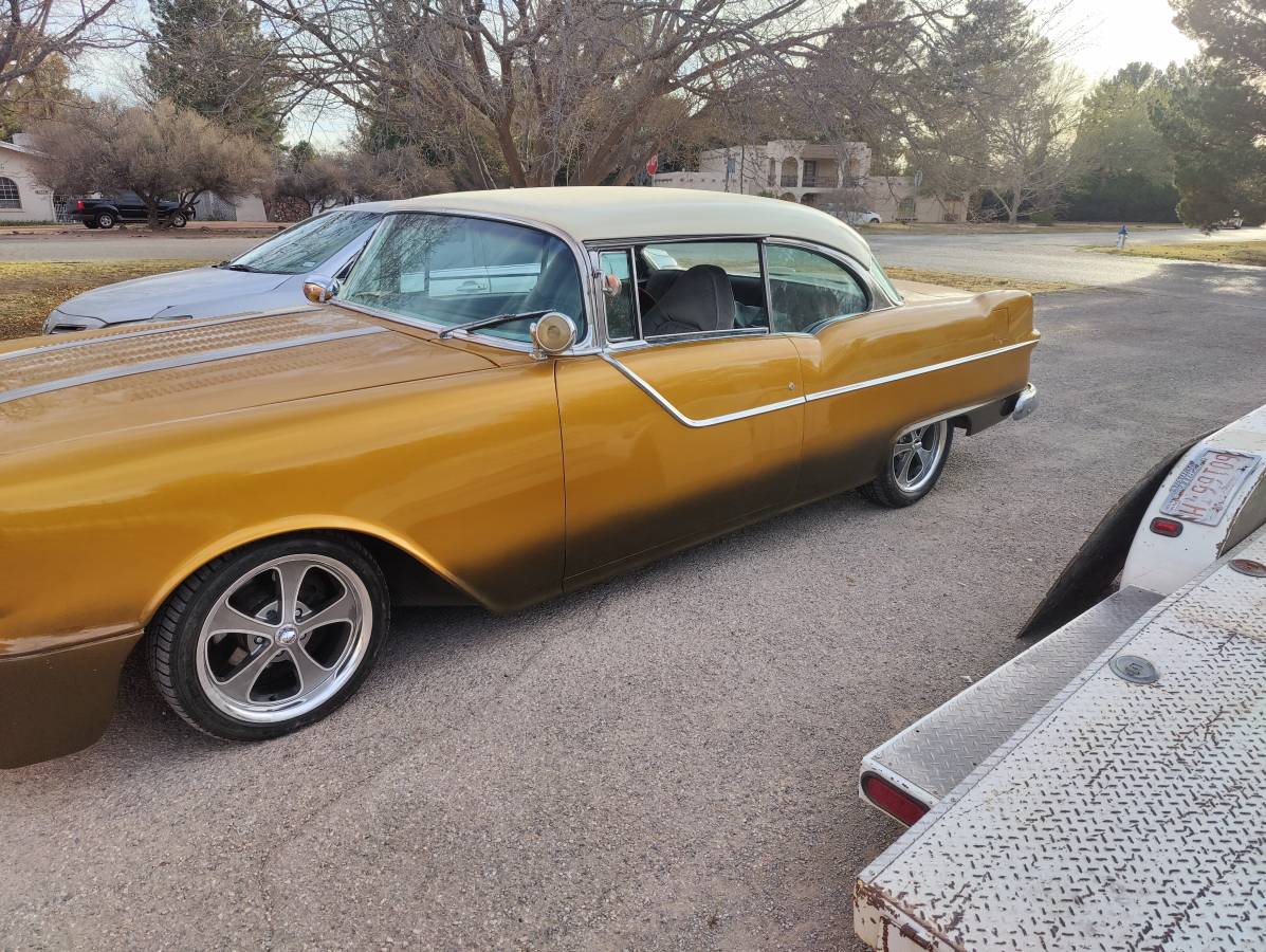 Contact-chieftain-hardtop-1955-custom-2