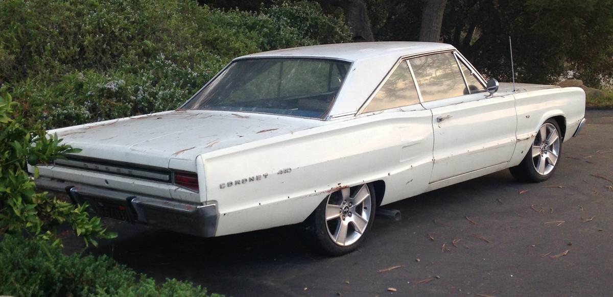 Coronet-440-1967-white-1