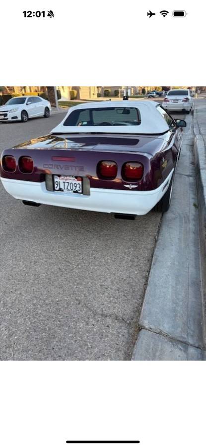 Corvette-convertable-1995-custom