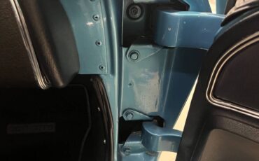 Corvette-convertible-1966-blue-10