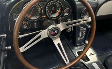 Corvette-convertible-1966-blue-13