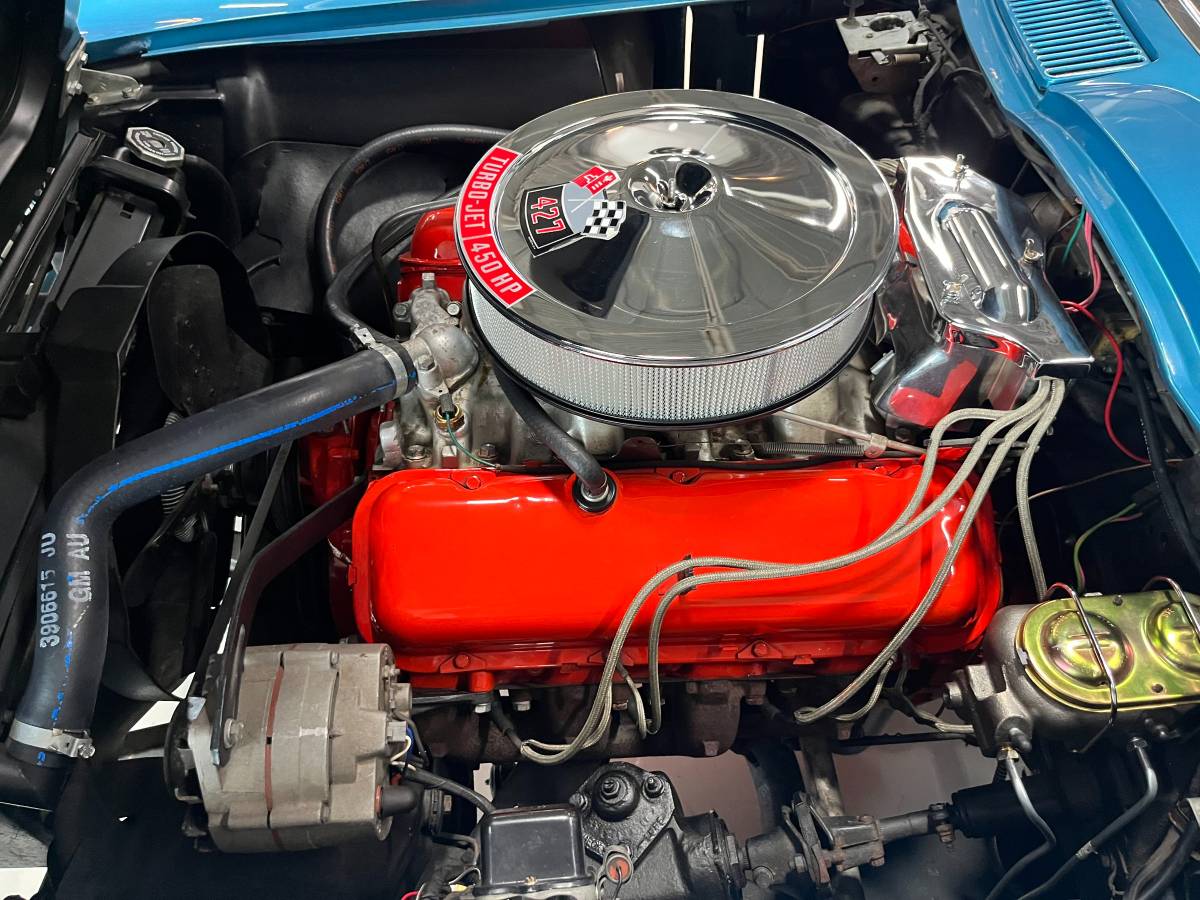 Corvette-convertible-1966-blue-9