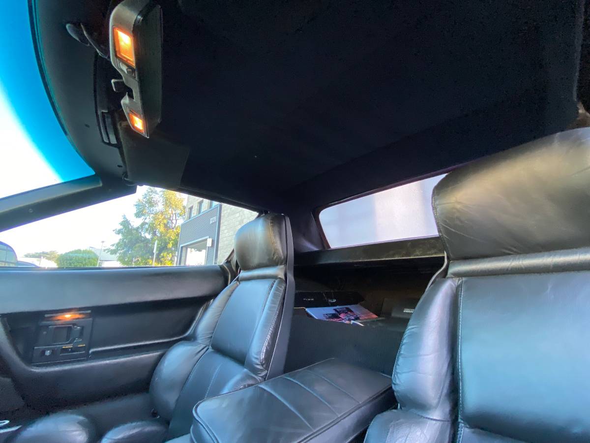 Corvette-convertible-1991-custom-10
