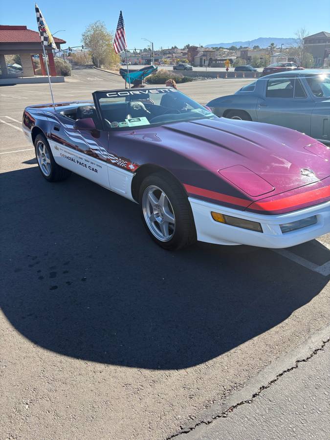Corvette-indy-pace-car-1995-custom-4