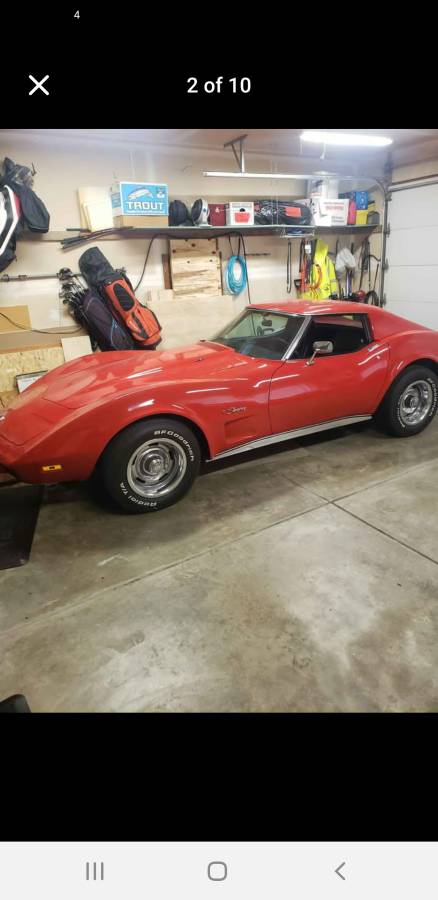 Corvette-red-1976-red-1