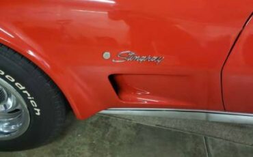 Corvette-red-1976-red-4