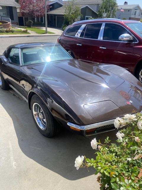 Corvette-stingray-chevy-1972-brown-1