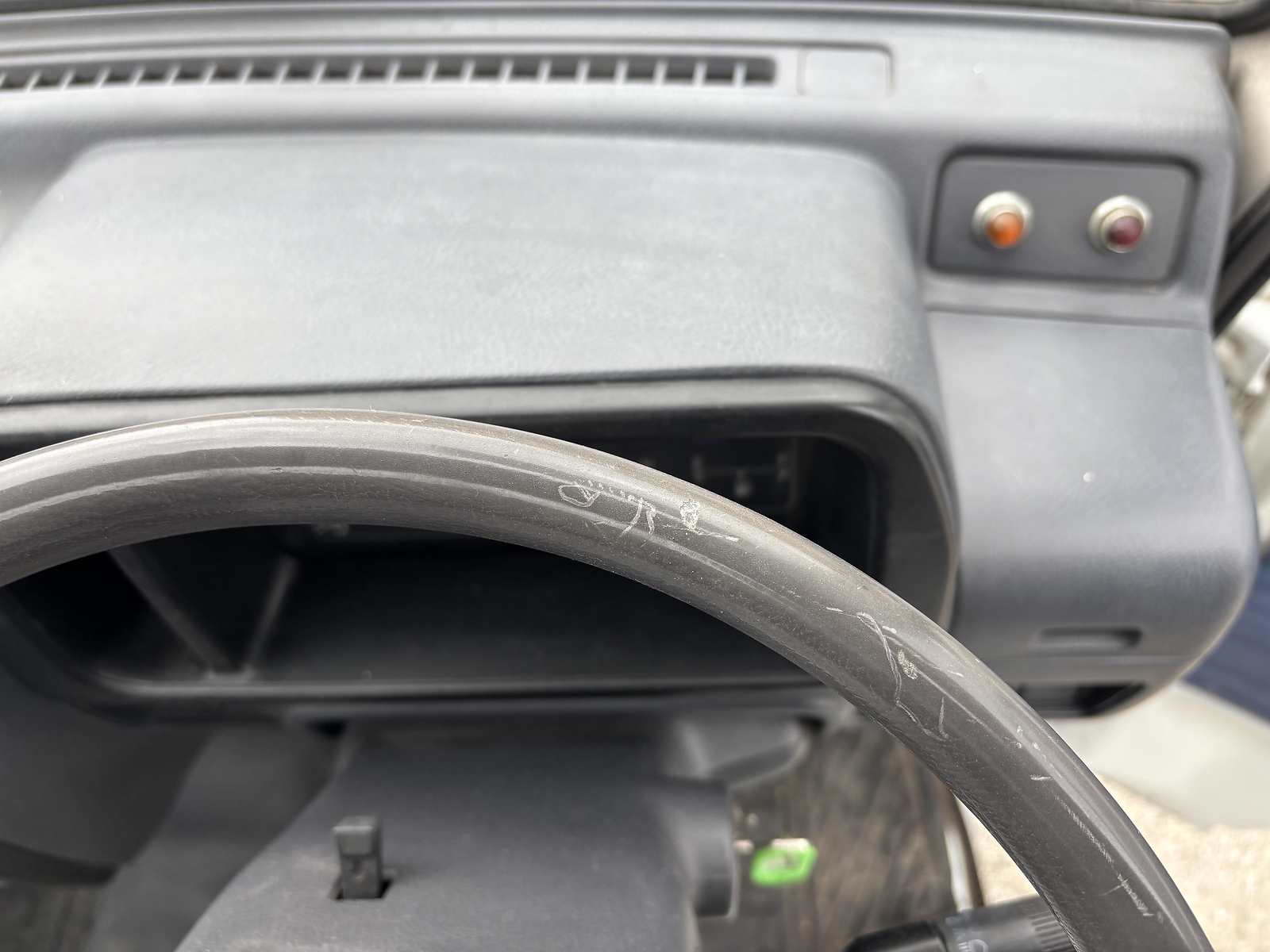 Daihatsu-Hijet-1993-Scissors-dump-19