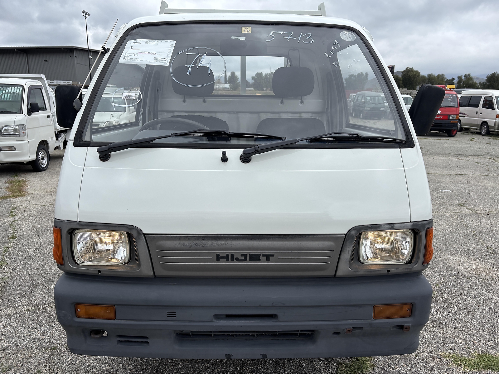 Daihatsu-Hijet-1993-Scissors-dump-8