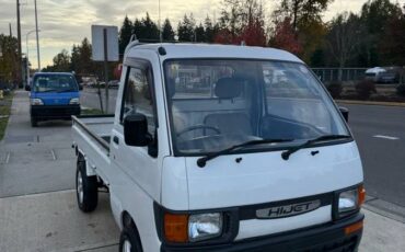 Daihatsu-hijet-1995-white-12