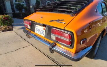 Datsun-240Z-1972-11