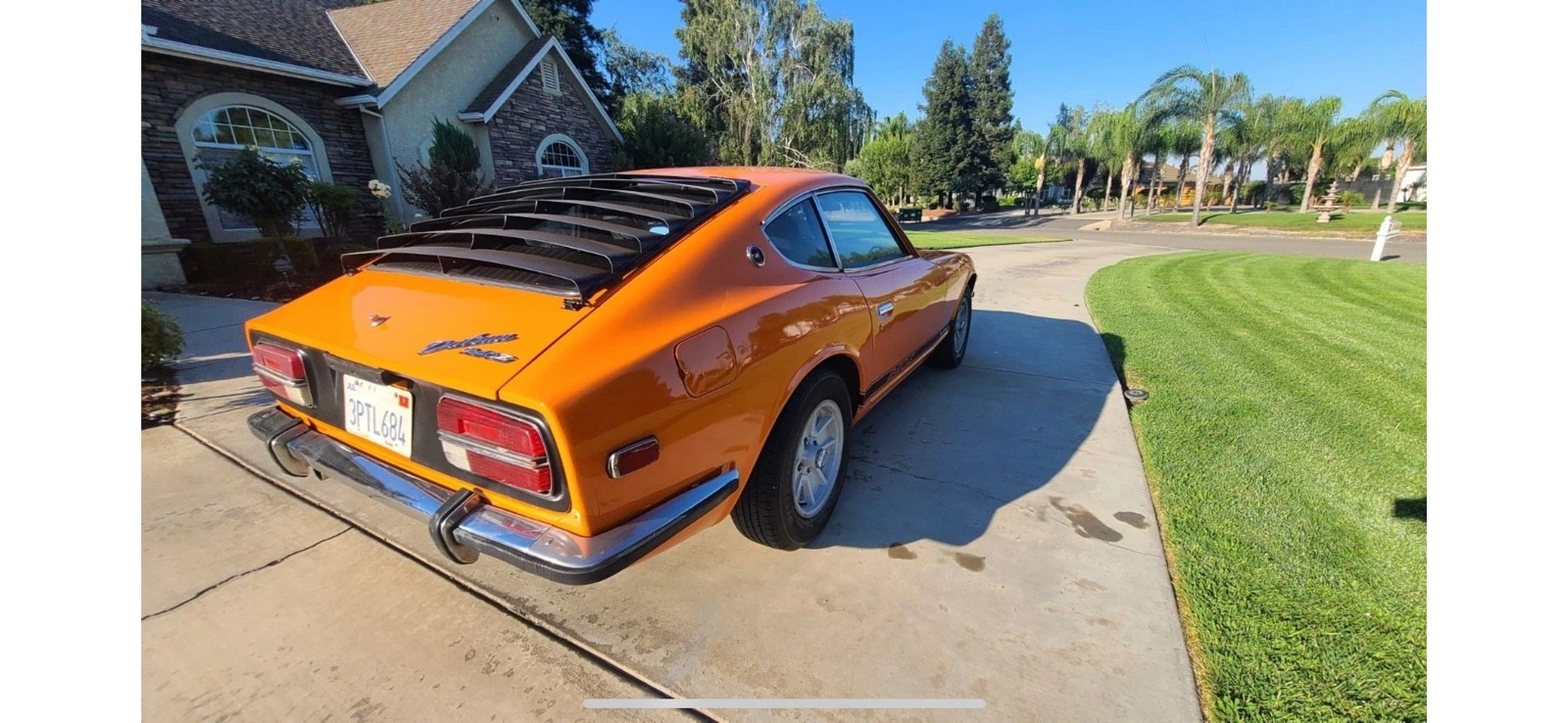Datsun-240Z-1972-5