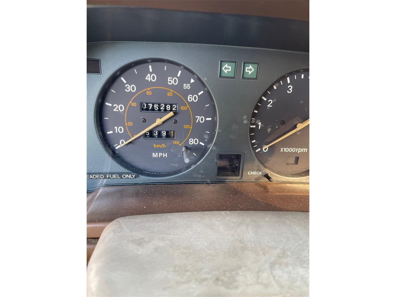 Datsun-280zx-1982-brown-tan-1