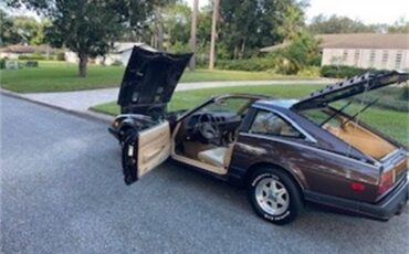 Datsun-280zx-1982-brown-tan