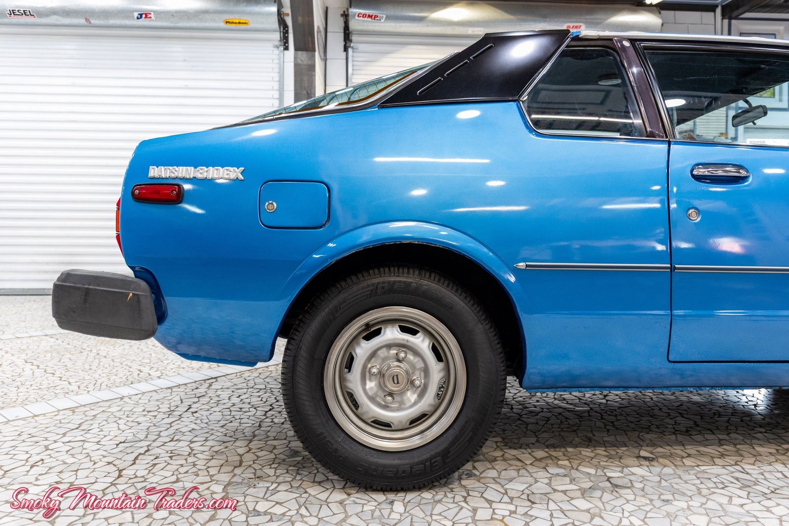 Datsun-310GX-1980-25