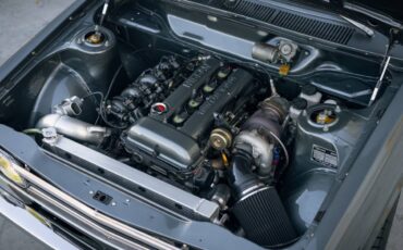 Datsun-510-1972-grey-17