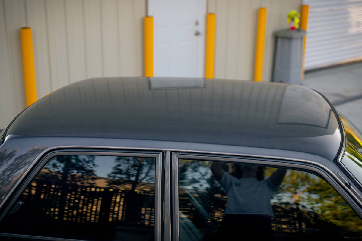 Datsun-510-1972-grey-6