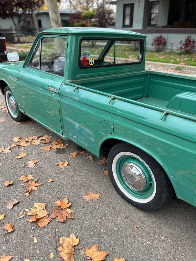 Datsun-521-1970-green-2