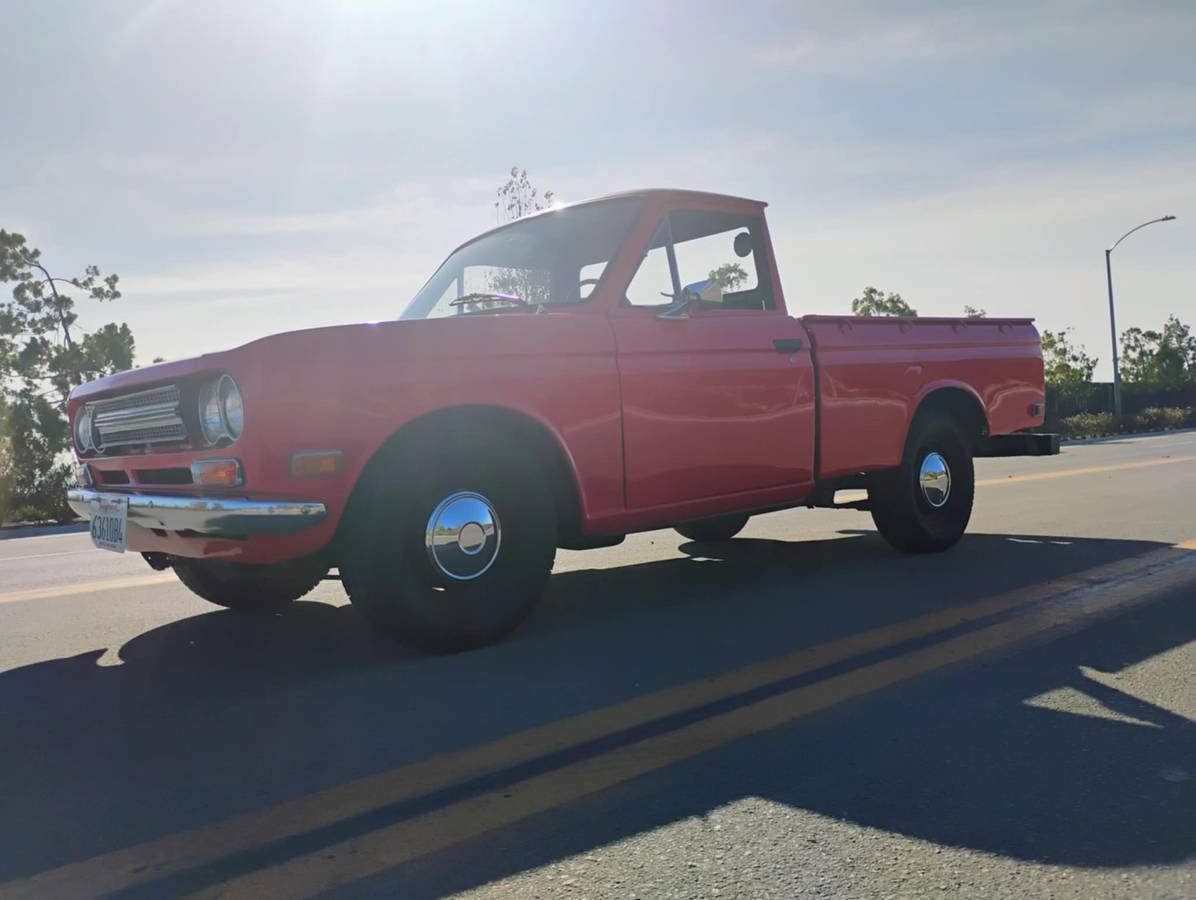 Datsun-521-1972-red-10