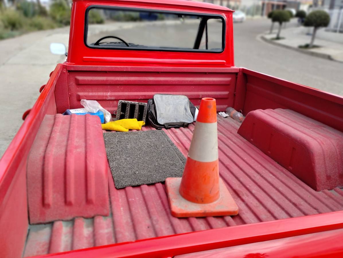 Datsun-521-1972-red-6