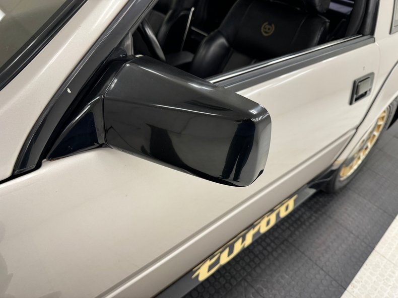 Datsun-Other-1984-Light-Pewter-Metalli-Black-1