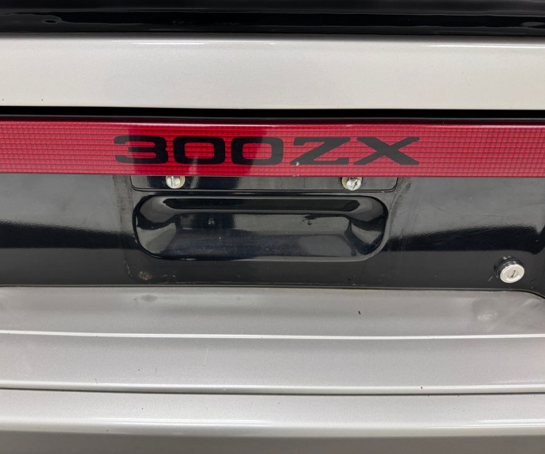 Datsun-Other-1984-Light-Pewter-Metalli-Black-31